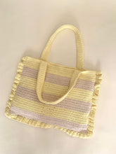 Cargar imagen en el visor de la galería, Tote bag crochet amarillo
